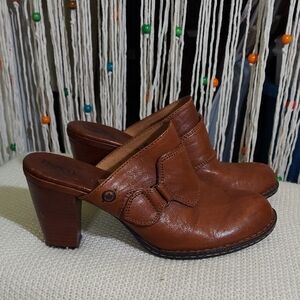 Born Brown Leather Women's Clogs